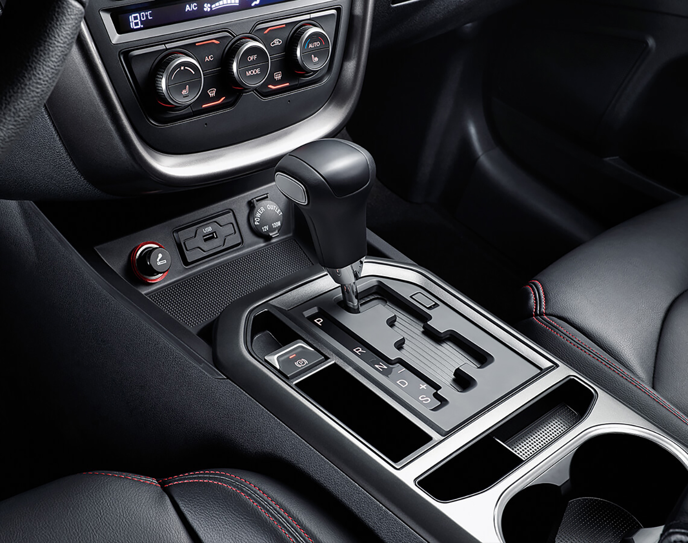 /img/cars/1637050883-interior_faw_Besturn_X80_New_10.jpg