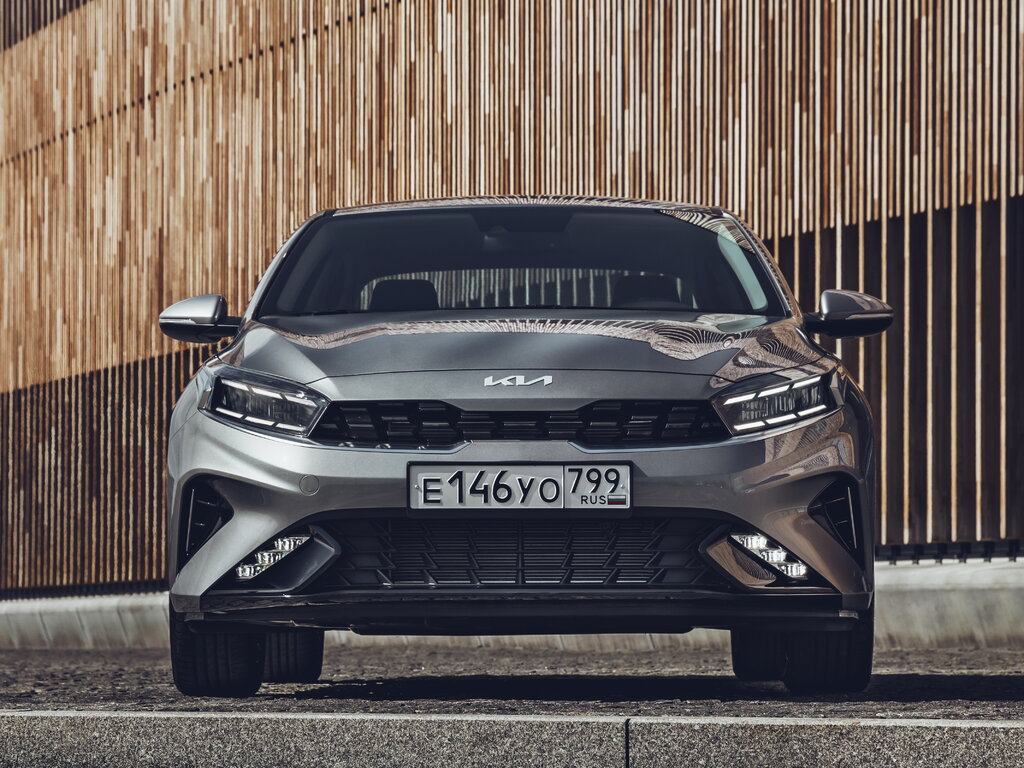 /img/cars/1667997980-kia_cerato_1039224.jpg