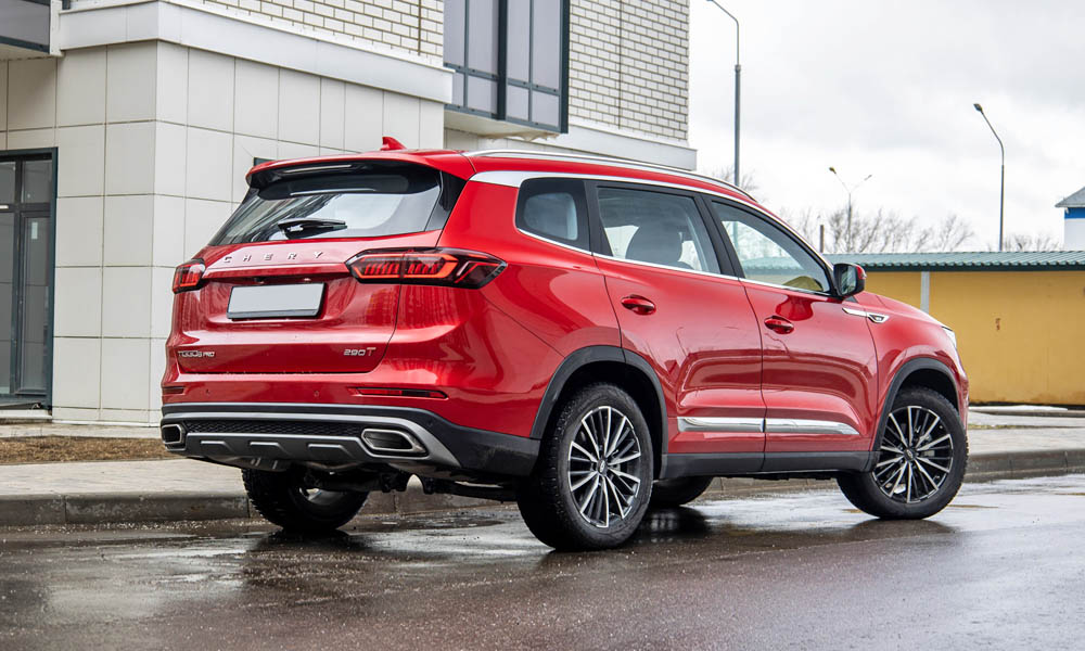 /img/cars/1672048792-tiggo-8-pro-1-4.jpg