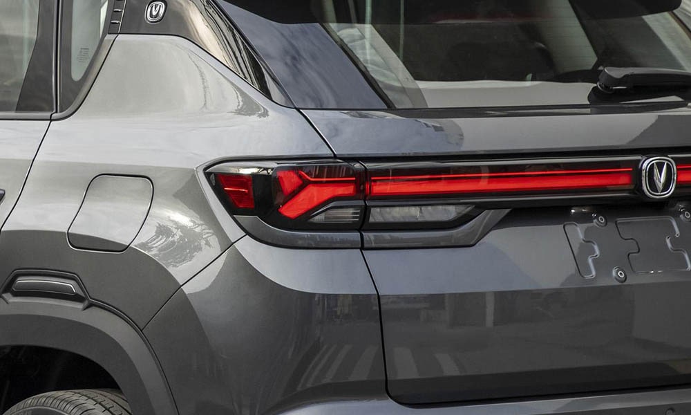 /img/cars/1674039216-cs35-plus-11.jpg