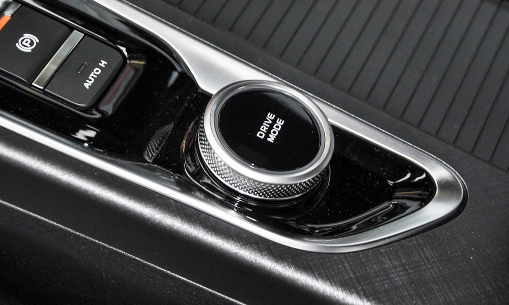 /img/cars/1674718686-uni-t-1-39.jpg